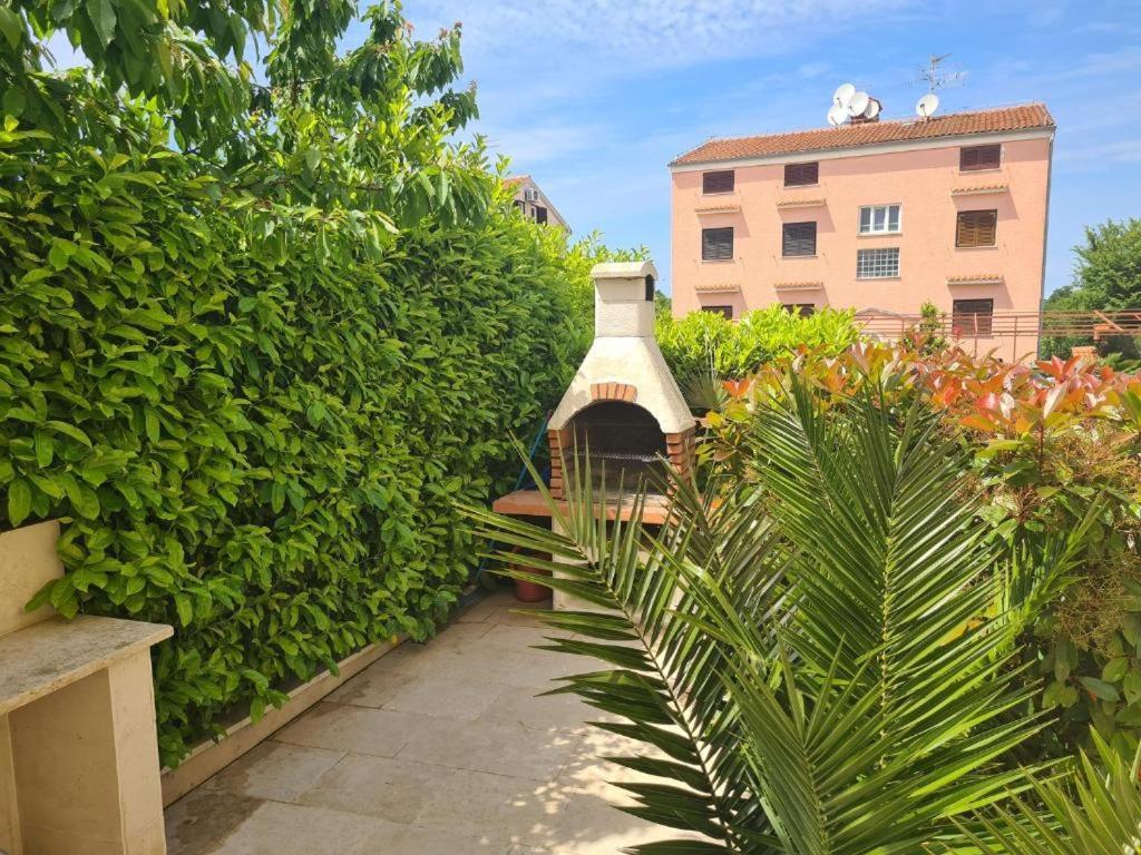 Villa Patricija-Apartmani Porec Luaran gambar